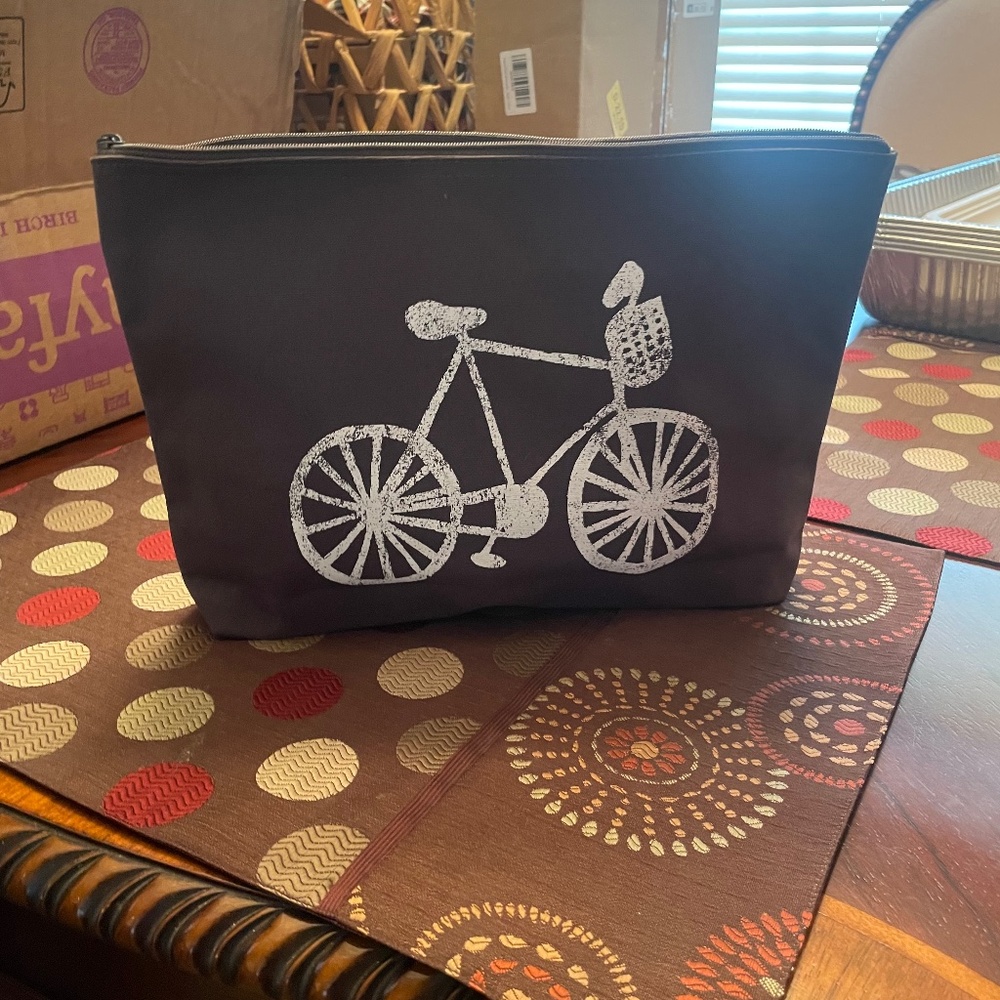 Thirty-one Zipper Pouch